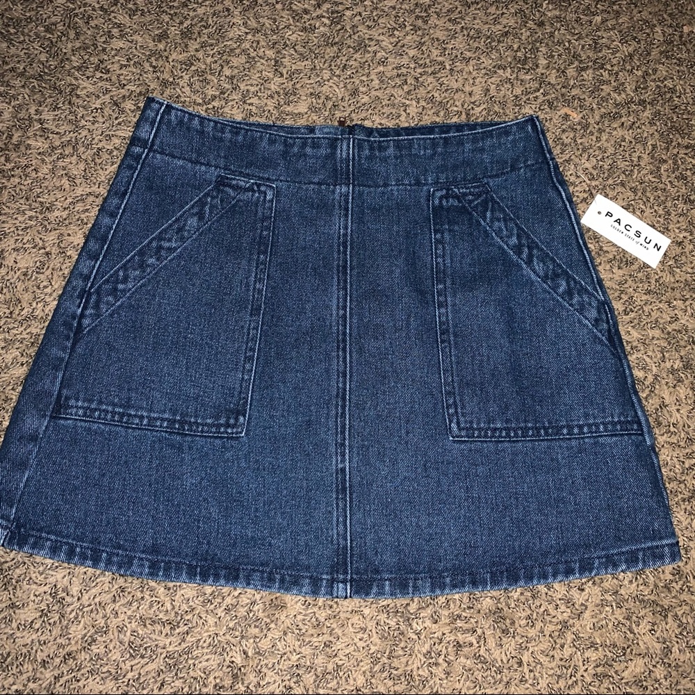 Kendall & Kylie denim skirt